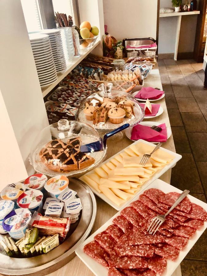 Motel Malpensa Inn & Hotel-Airport Case Nuove  Eksteriør bilde