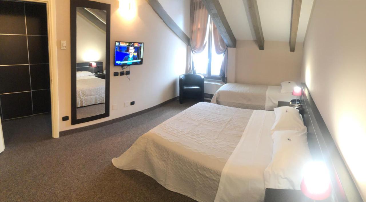 Motel Malpensa Inn & Hotel-Airport Case Nuove  Eksteriør bilde